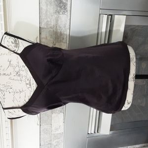 Med Satin v-neck camisole Apt. 9